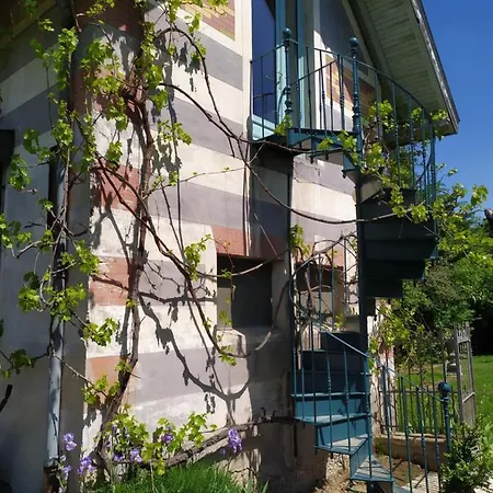 Bed & Breakfast La Fée Des Eaux 3*