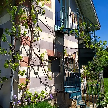 La Fee Des Eaux Frühstückspension 3*